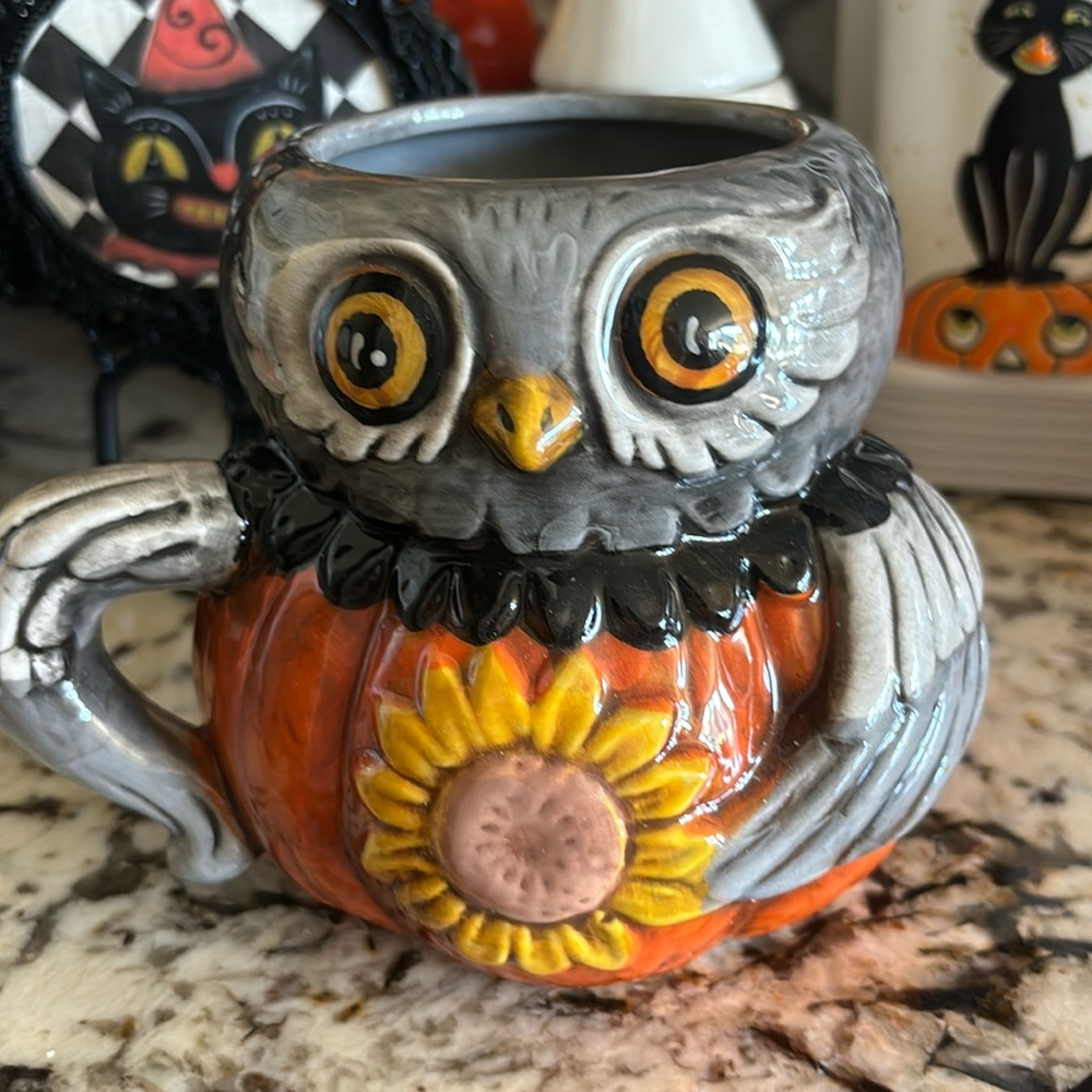 Johanna Parker owl mug